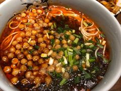 红汤酸辣面-三生小馆(亭知路店)