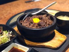 -炼火烤肉店