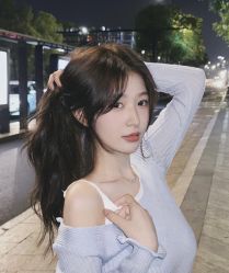 -苑苑发型设计