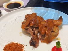 -红鼎豆捞·非遗鲍皇汤火锅(宝丰路店)