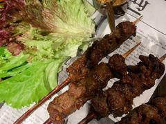 红柳蒙古羔羊肉串-肴约·花园式餐厅(湖里店)