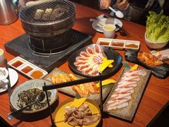 -山之屋炭火烧肉·生啤畅饮(大朗万科中央公园店)