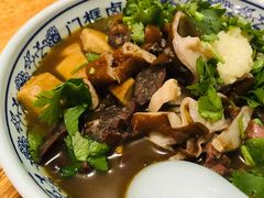 卤煮火烧-门框胡同百年卤煮(新街口店)