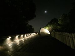 景点-亨德森波浪桥