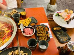 -谭鸭血老火锅(龙湖宝山天街店)