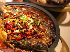 -鸣记脆皮烤鱼·海鲜烤鱼(三八广场店)
