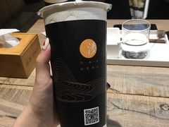 大红袍珍珠奶茶-湊湊火锅·茶憩(新中关购物中心店)