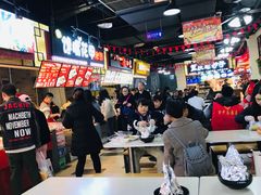 大堂-八一好吃街·高品美食广场