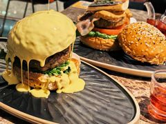 -Let'sBURGERplus·非常创意汉堡(三里屯店)