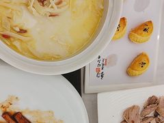 -元唐家宴•经典东北菜(梅市口路店)