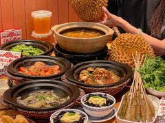 -邹开喜·炭炉鸡煲·海鲜火锅(虹口足球场店)