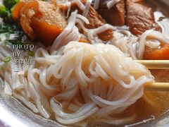 米粉-电厂猪脚粉快餐店