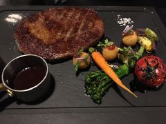 碳烤澳州M5肉眼牛排-C&R西班牙餐厅