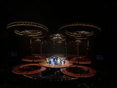 -交通银行前滩31演艺中心