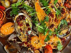 -老东镇啤酒屋海鲜加工·蒸汽海鲜·海鲜烧烤(台东店)