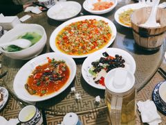 -盐帮食坊•小河帮川菜(四川师大店)