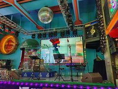 -Famous肥猫墨西哥音乐餐吧(五棵松华熙LIVE店)