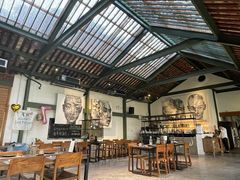-喜洲吧·江畔老船厂·庭院餐厅(喜临院店)