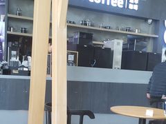 -瑞幸咖啡(艺树家工场店)
