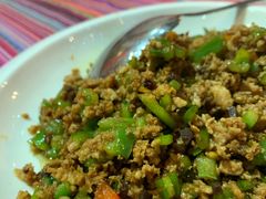 -香巴拉云南餐厅(华莱坞店)