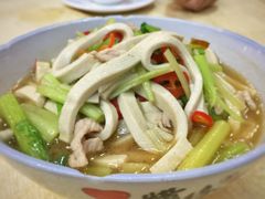 -红色湘菜馆(春风店)