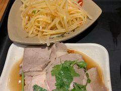 -亮亮面馆(经六路店)