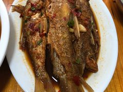 -山里人家土菜馆(茅山店)