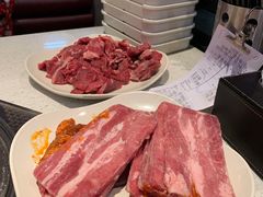 -佰烧海鲜烤肉火锅自助(世茂国际广场店)