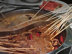 -佰人王串串香火锅(洋珠巷店)