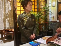 -巷子里小酒馆(西三道街店)