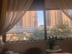 -尚艺造型.剪烫染.接发