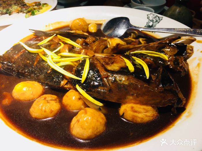 卢大鲜(万达茂店)鱼头捞饭图片 - 第1张