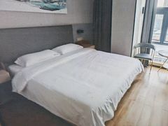 -凯亚斯顿酒店(深圳罗湖水贝国际珠宝城店)