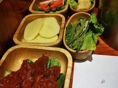 -独食火锅·半米屋台(直营总店)