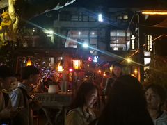-城墙外BAR