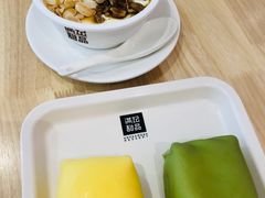 琥珀果仁双皮奶-满记甜品(万科广场店)