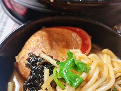 -肥汁米蘭香港米线(定西路店)