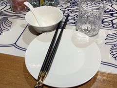 餐具摆设-美庐时尚餐厅(菱角湖店)