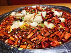 沸腾鱼-阿青龙虾·烧烤大排档(湖里万达店)