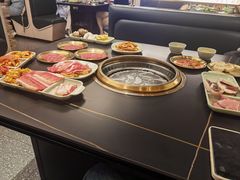 -梨花甄选自助烤肉(小寨原力场店)