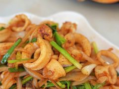 -覃记海鲜美食餐厅