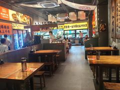 -李犟大爆鳝面·手工蟹黄包(湖滨西湖店)