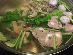 -牛焱·贵州黄牛肉火锅(城西银泰店)