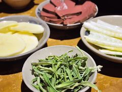 -白乐天毛肚火锅馆(解放碑店)