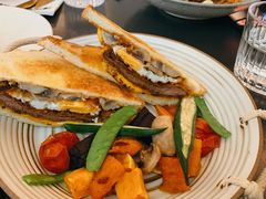 -玲婧胡同·生日蛋糕·餐厅(嘉里城店)