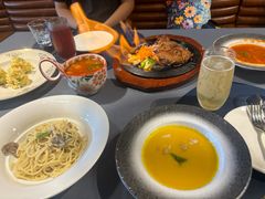 -圣彼得堡观江俄餐厅(中央大街黑金冠店)