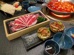 -湊湊火锅·茶憩(打浦桥日月光店)