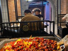 -江边城外烤全鱼(世茂广场店)