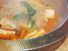 -野山舂·贵州现舂酸汤牛肉(东山店)
