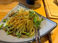 -勺子米线·云南传统小吃市集(四方街店)